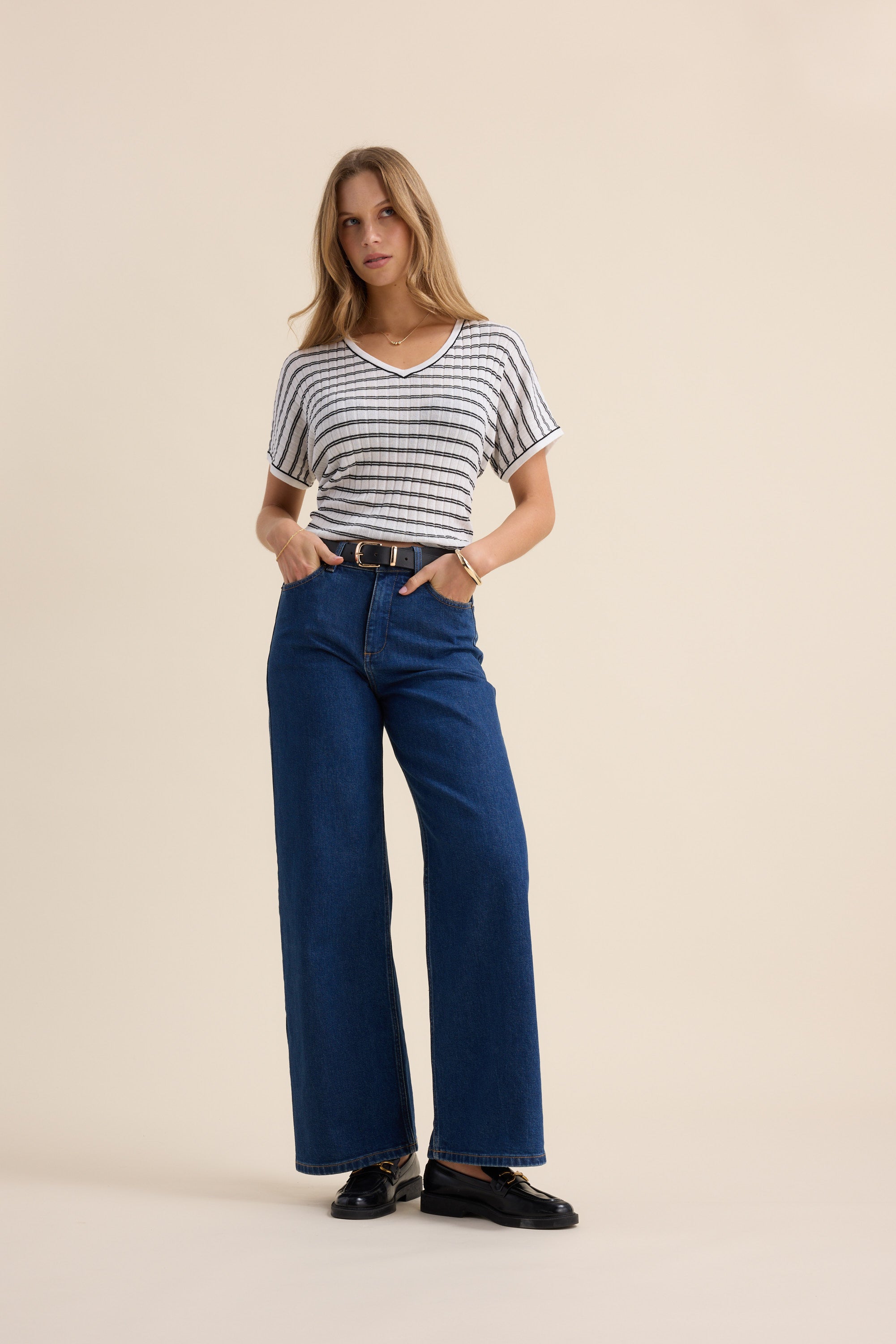 The V Neck Knitted Top