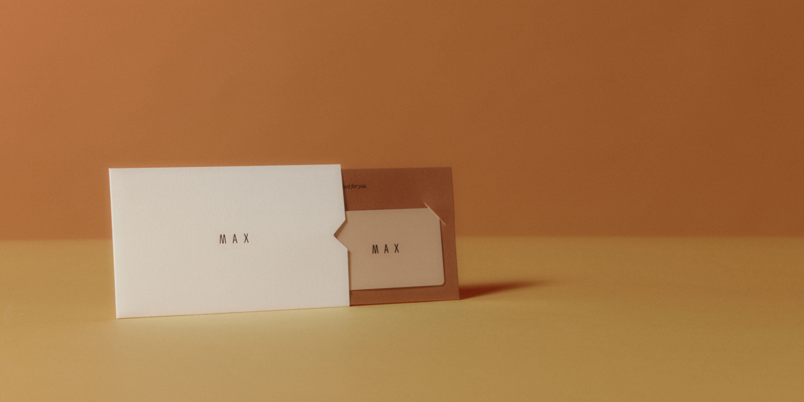 max-gift-guide-desktop-2